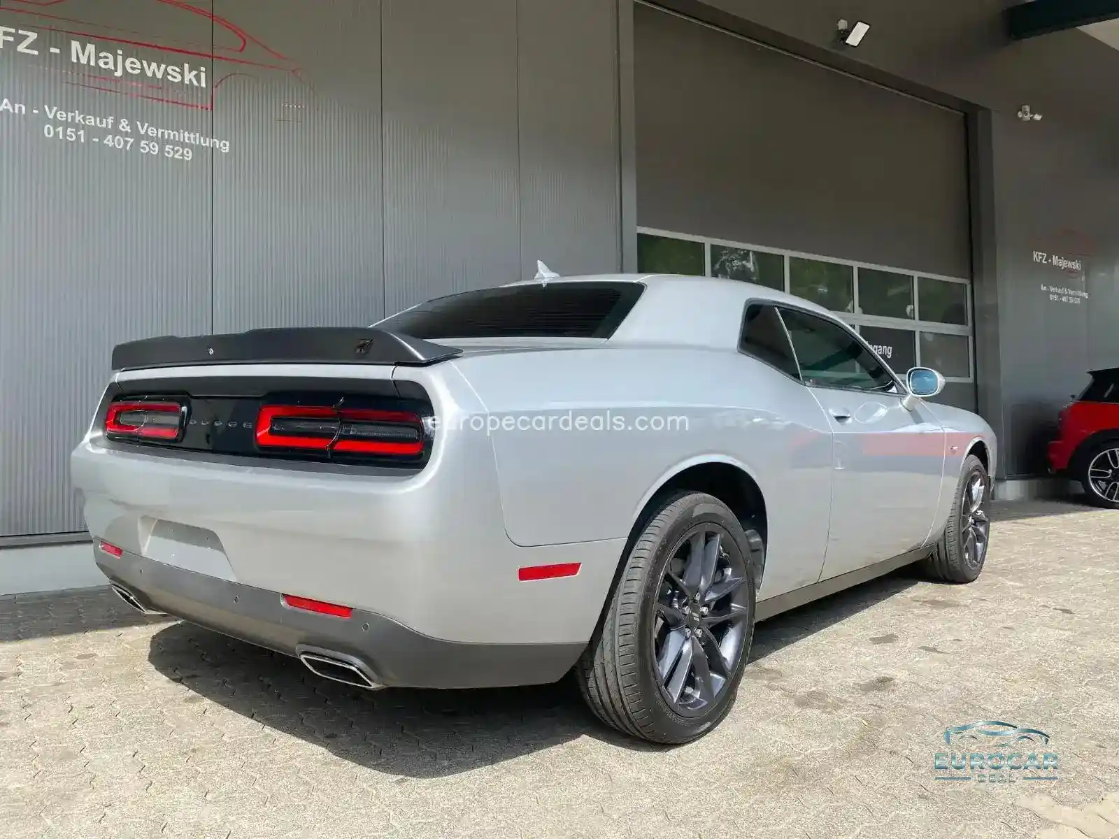 Dodge Challenger