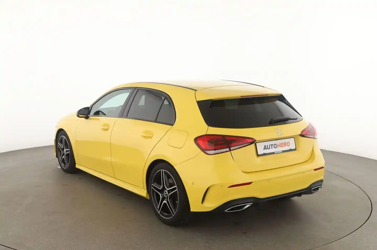 Mercedes-Benz A 220