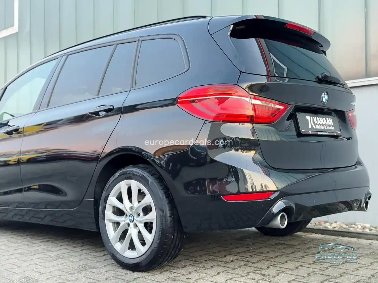 BMW 218