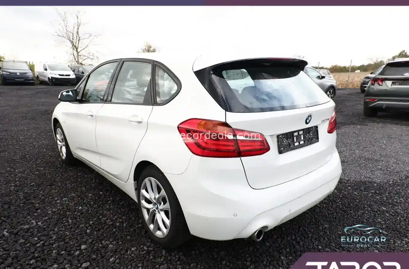 BMW 225