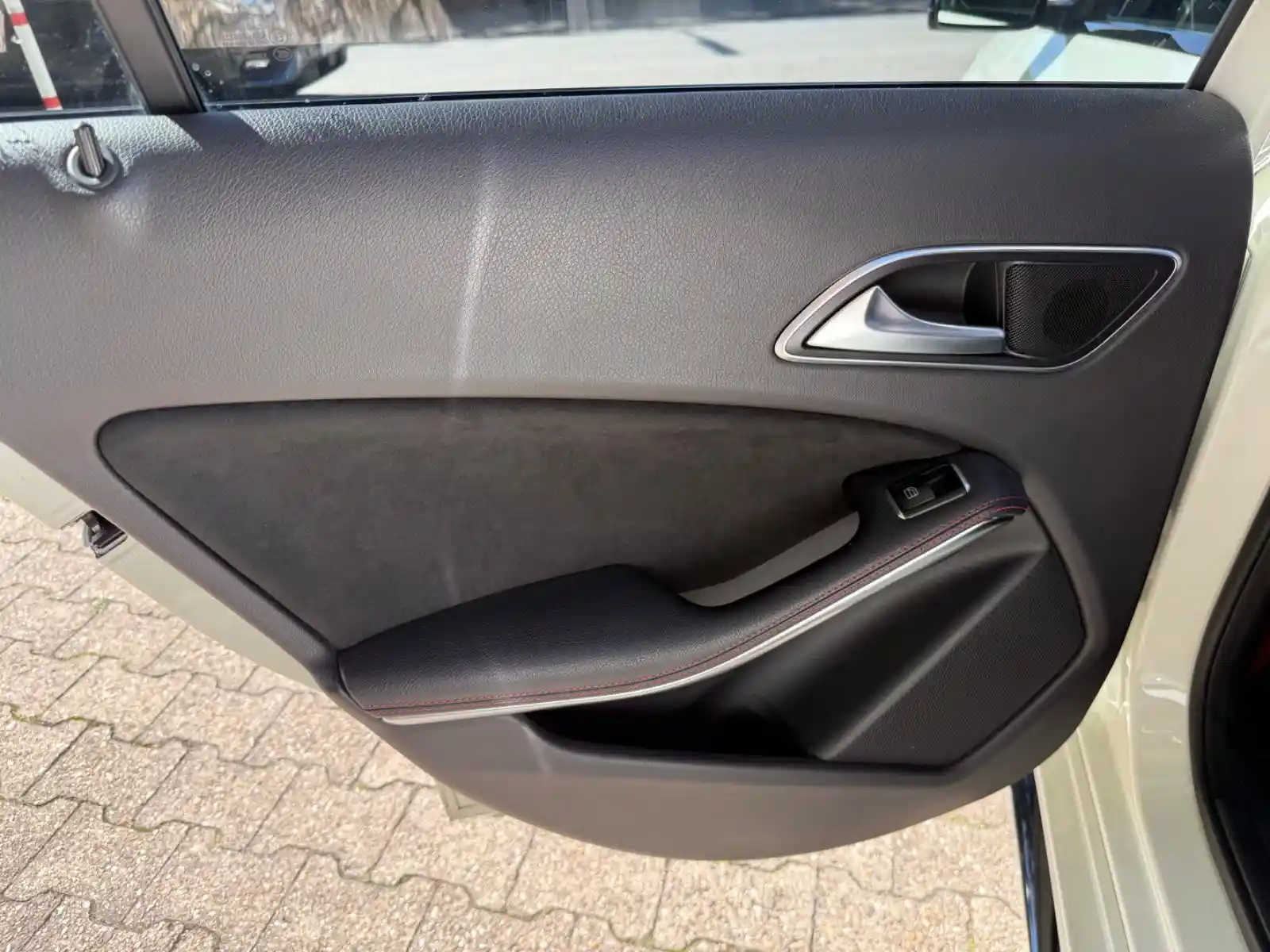 Mercedes-Benz A 45 AMG
