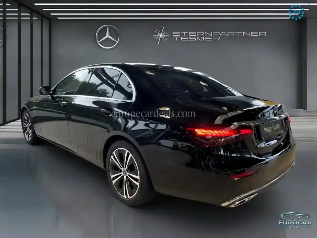 Mercedes-Benz E 220