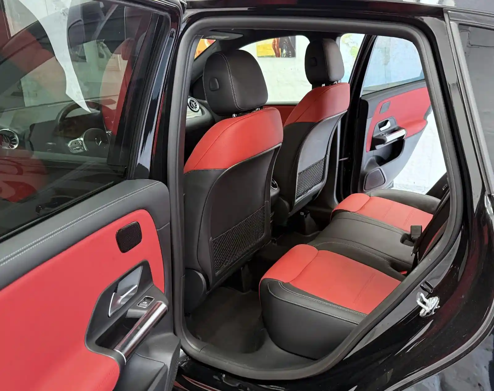 Mercedes-Benz B 250