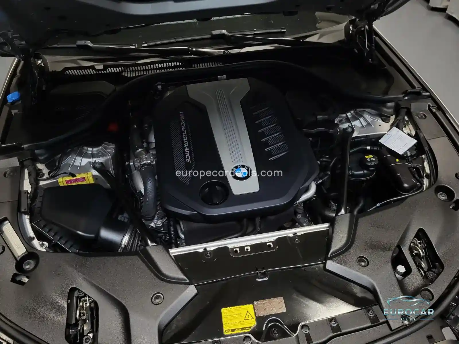 BMW M550