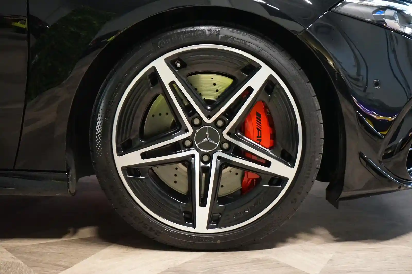 Mercedes-Benz A 45 AMG