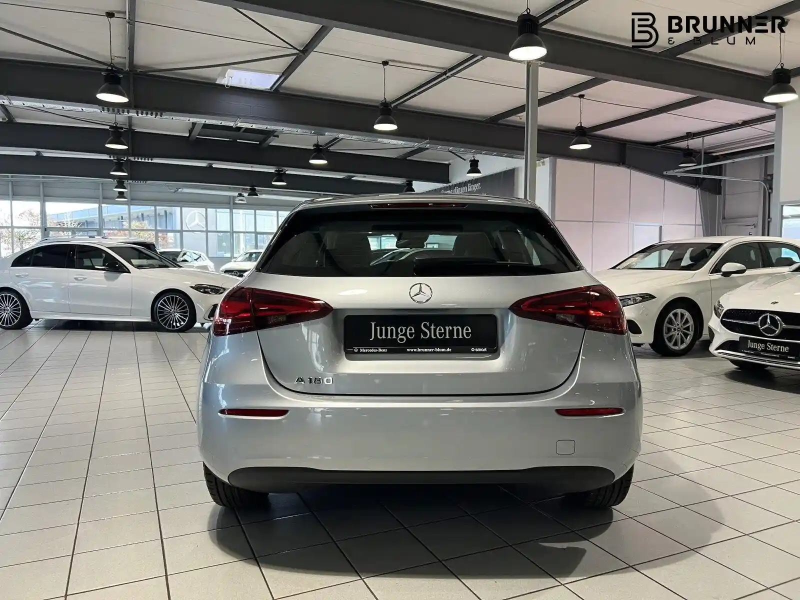 Mercedes-Benz A 180