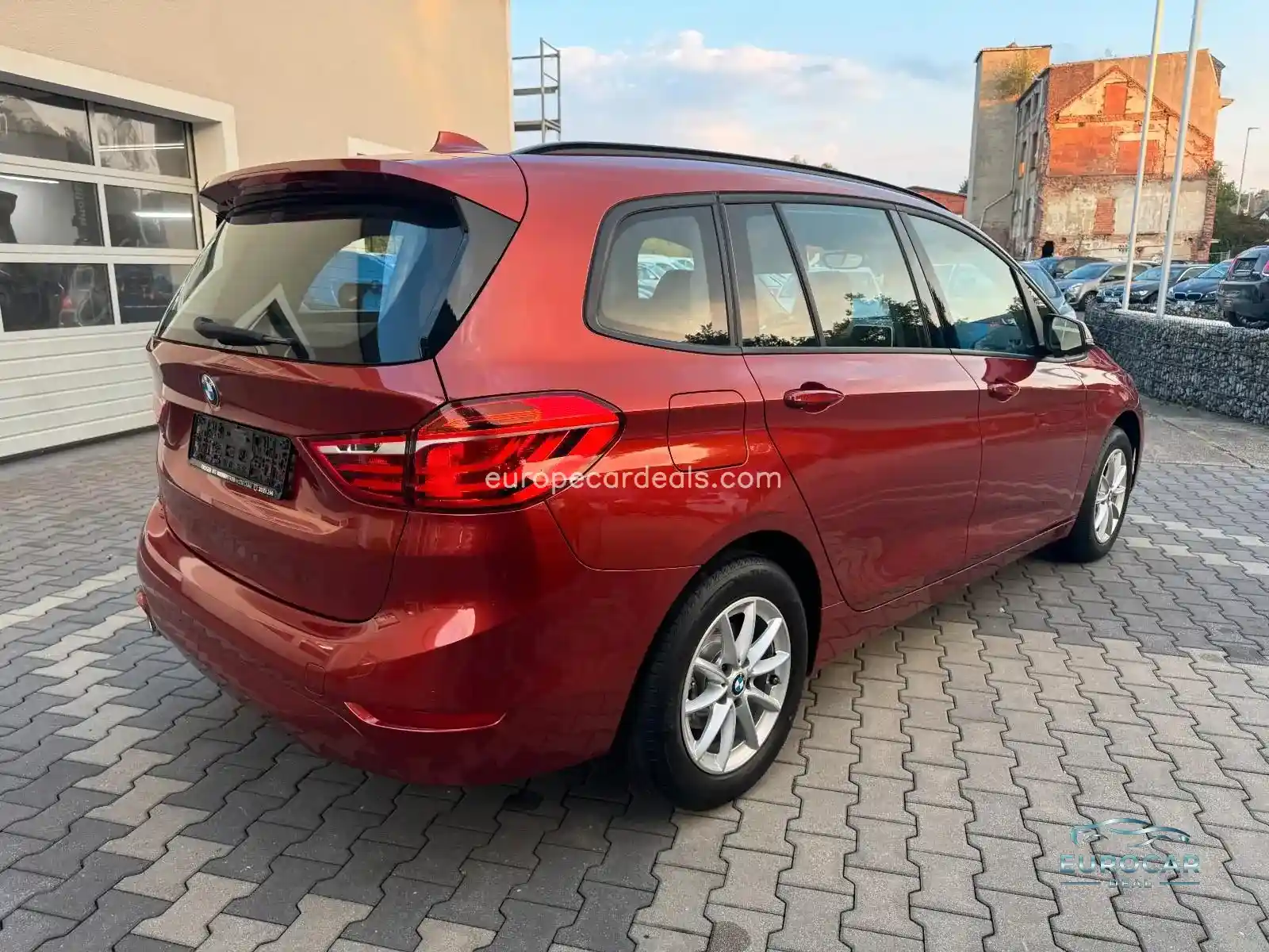 BMW 216