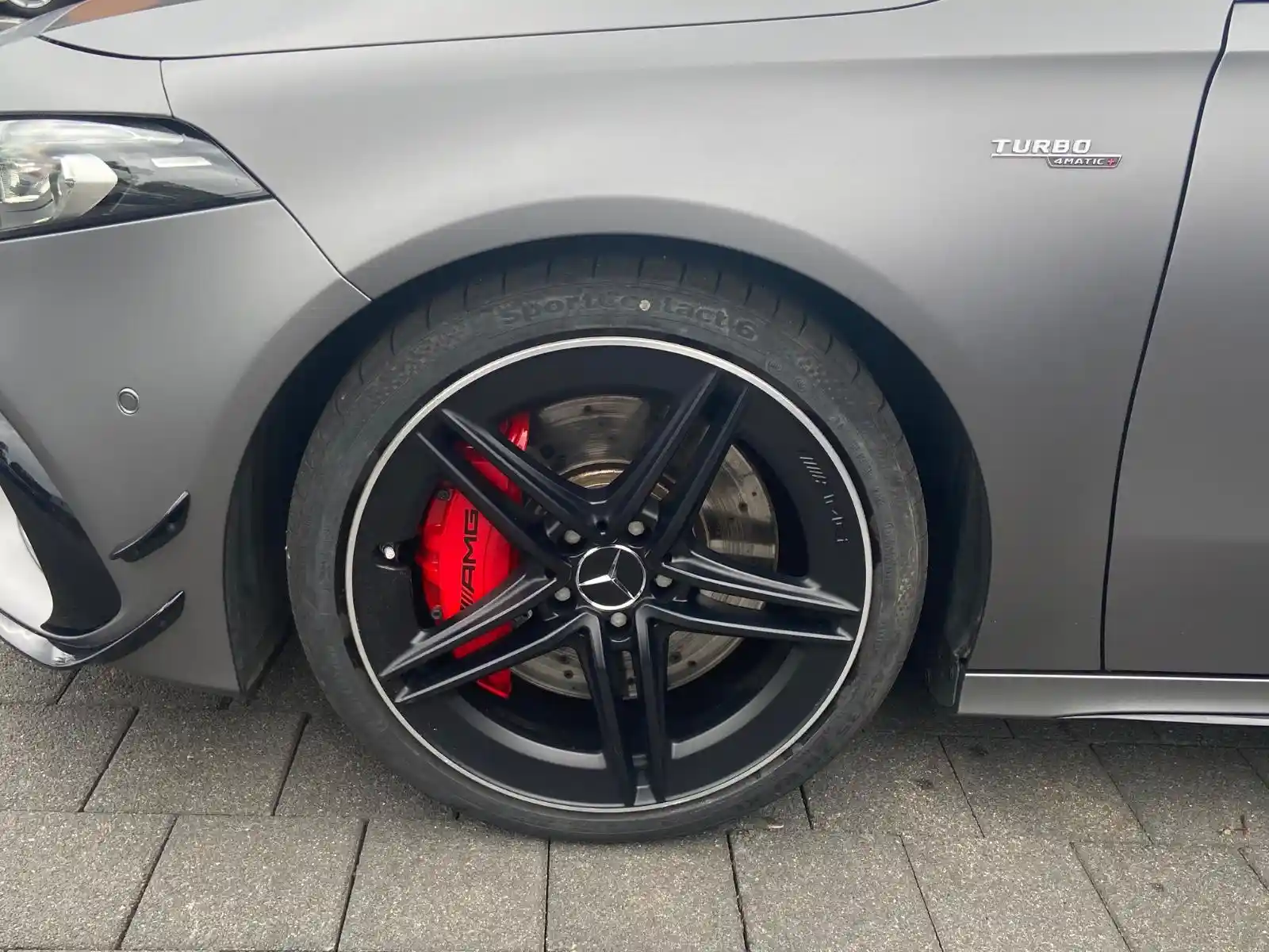 Mercedes-Benz A 45 AMG