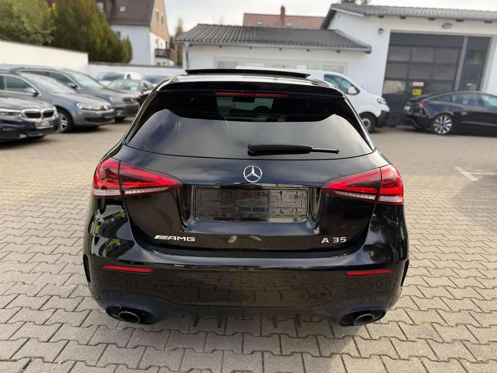 Mercedes-Benz A 35 AMG
