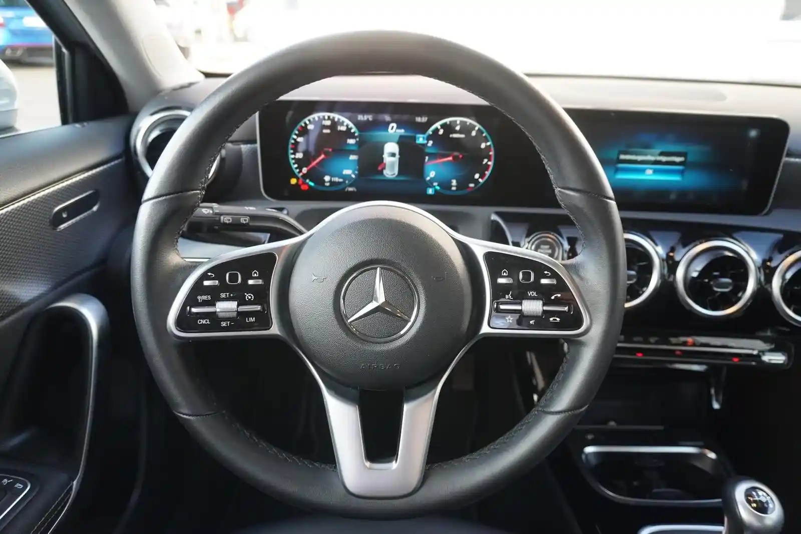 Mercedes-Benz A 200