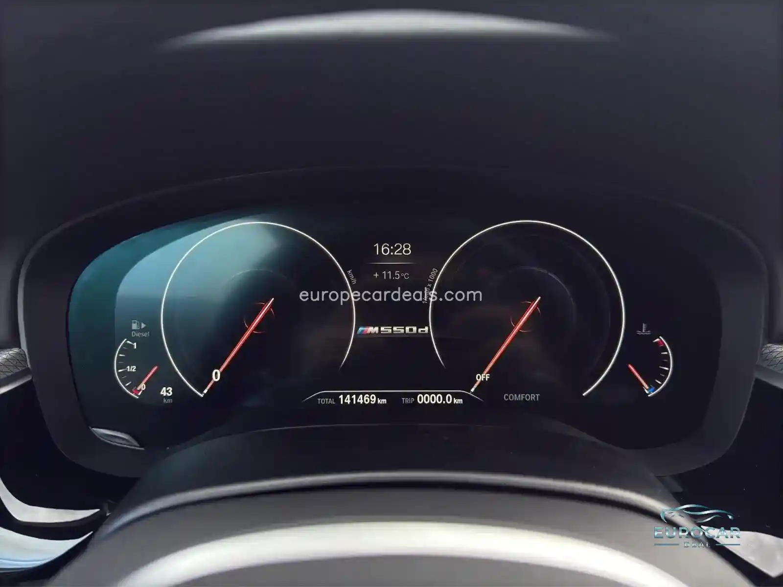 BMW M550