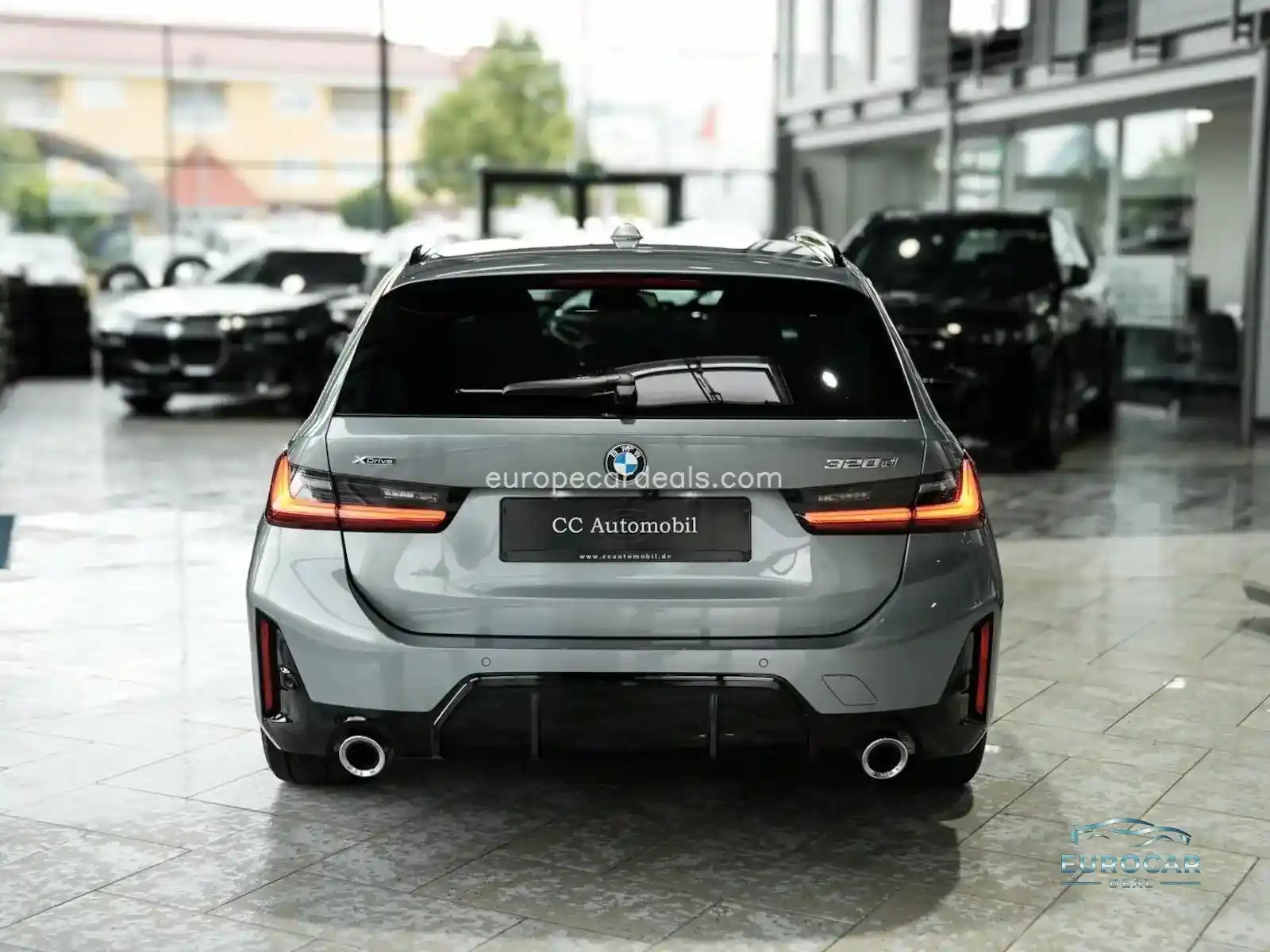 BMW 320