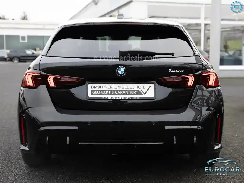 BMW 120