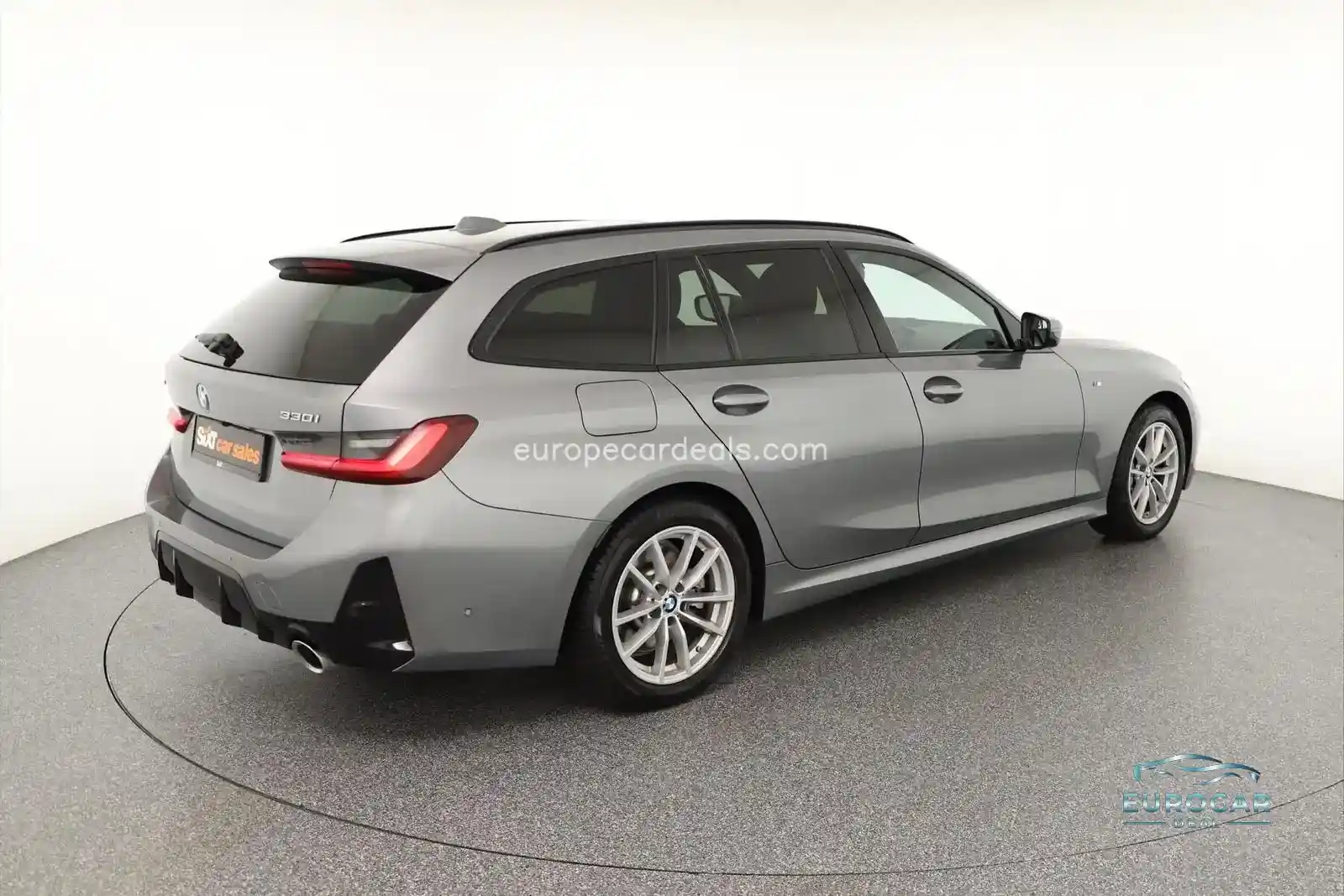 BMW 330