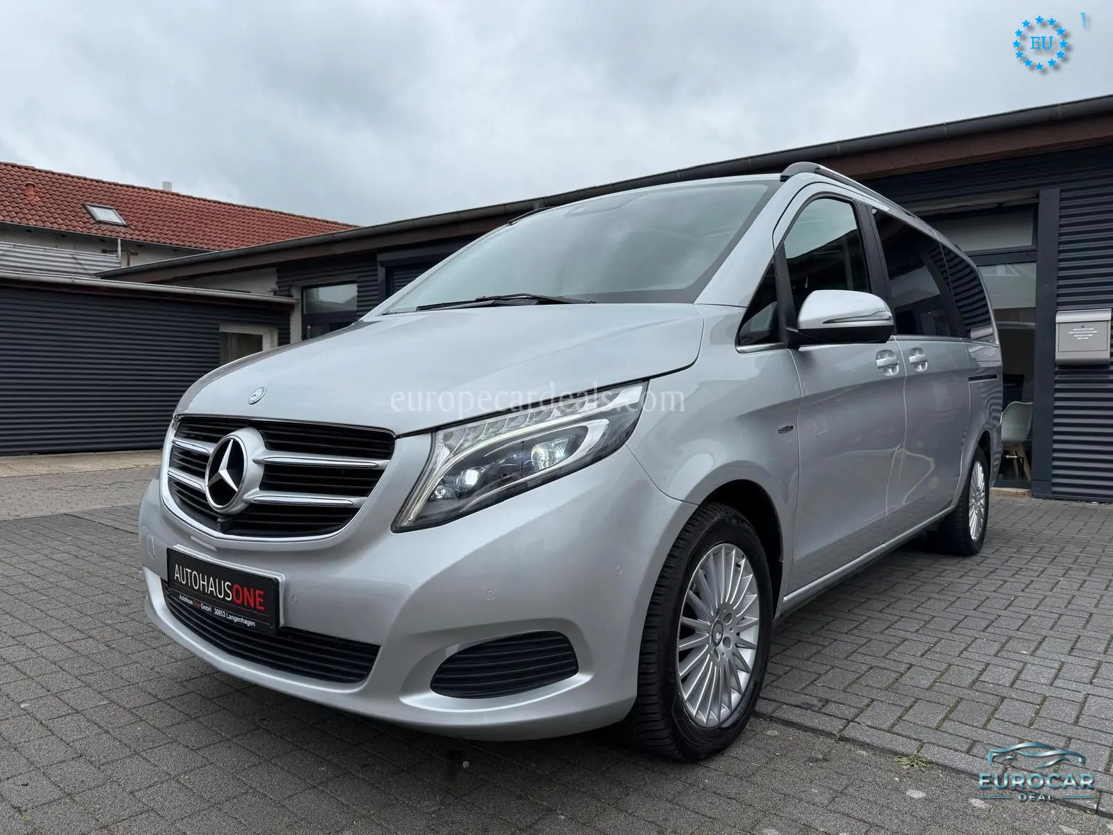 Mercedes-Benz V 250