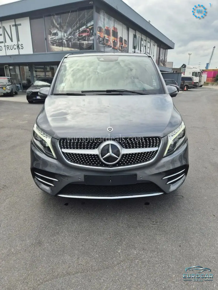 Mercedes-Benz V 250