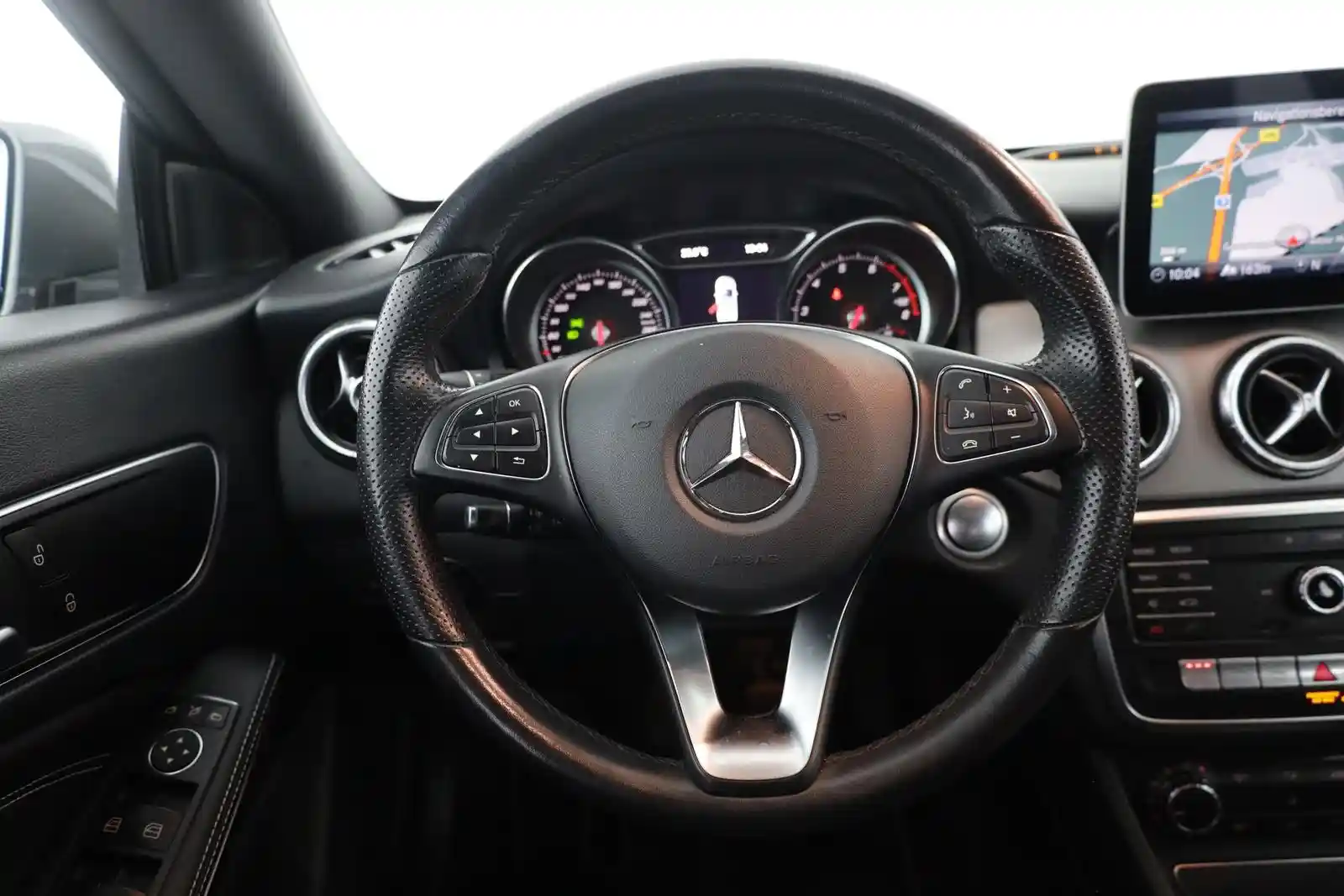 Mercedes-Benz CLA 200 Shooting Brake