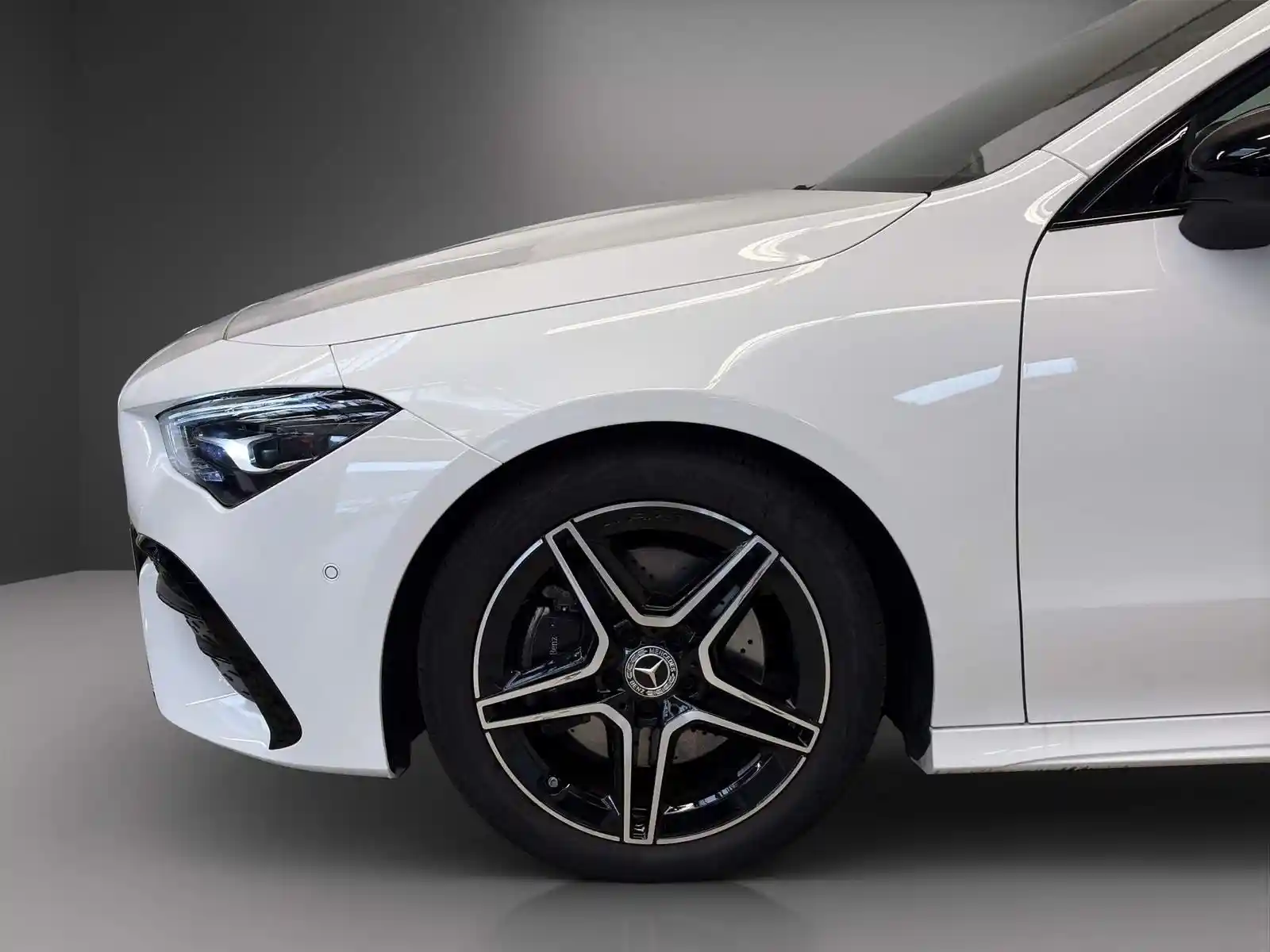 Mercedes-Benz CLA 220 Shooting Brake
