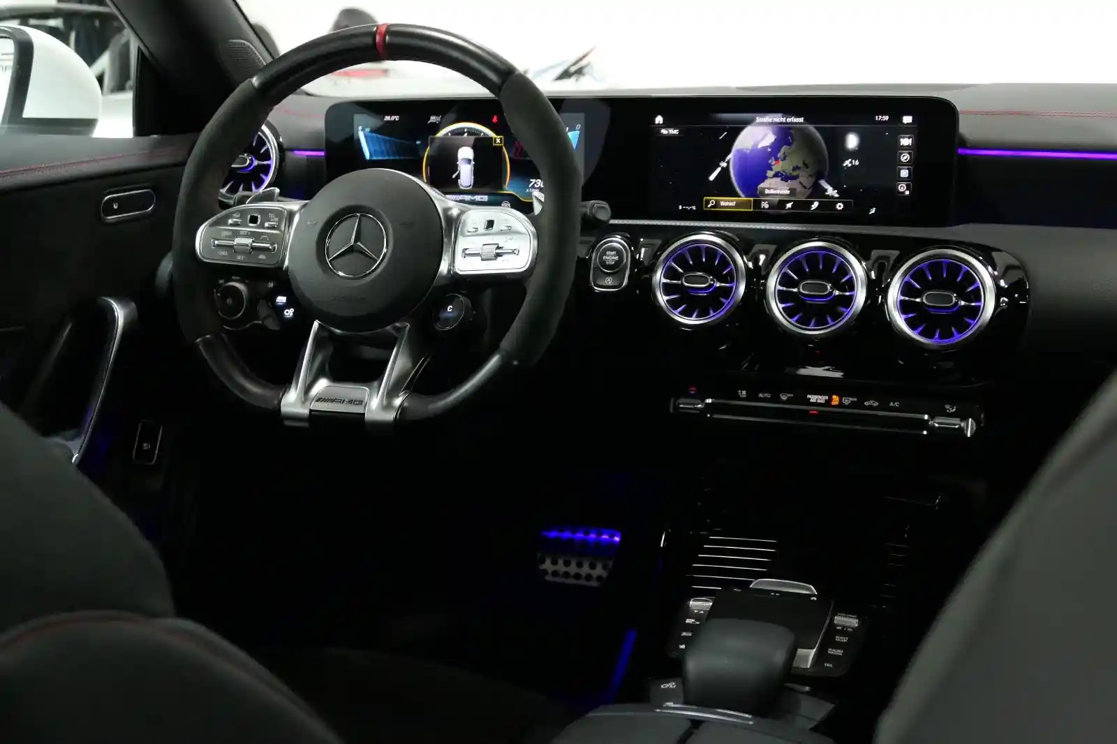 Mercedes-Benz CLA 45 AMG Shooting Brake