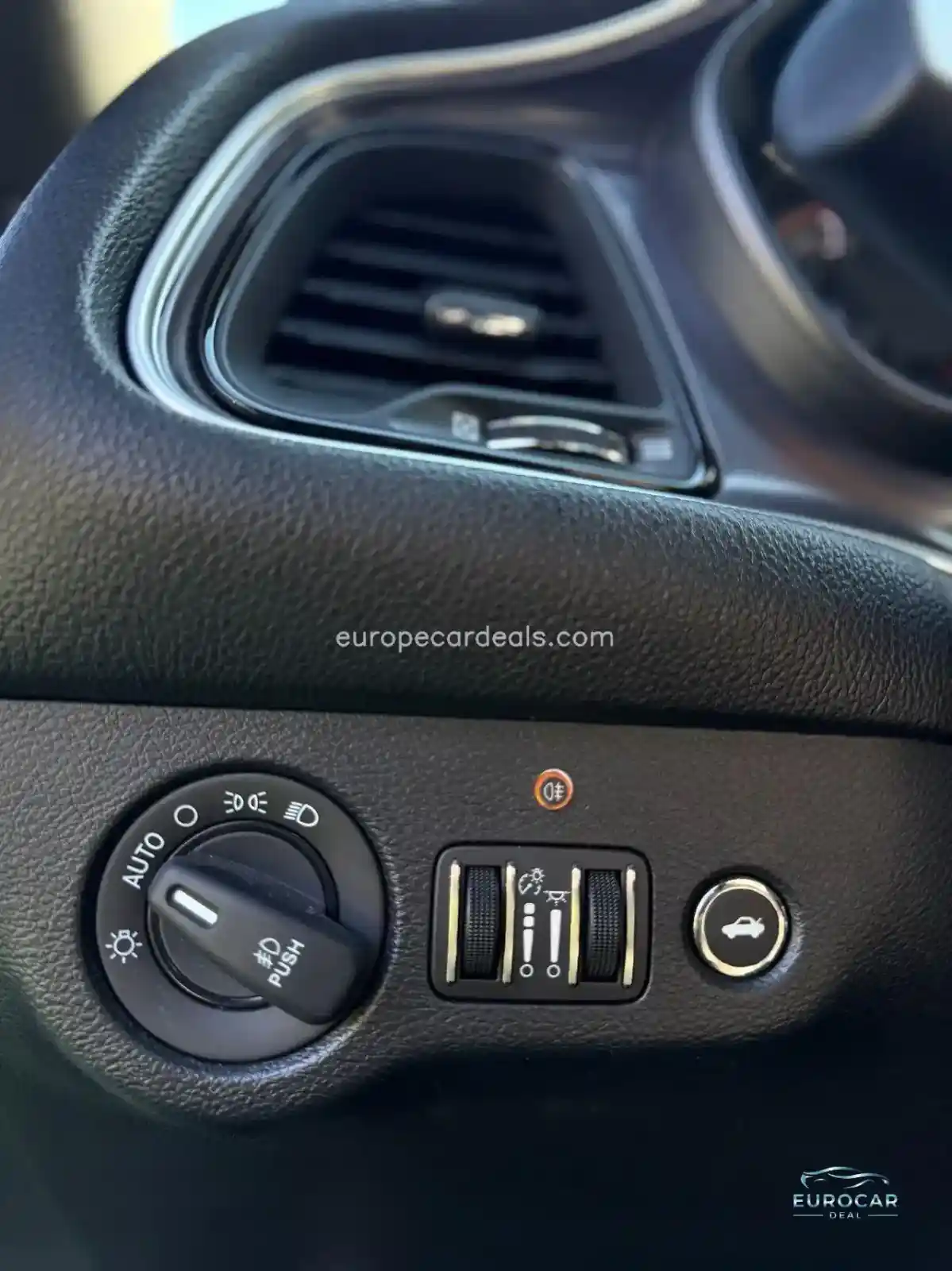 Dodge Nitro