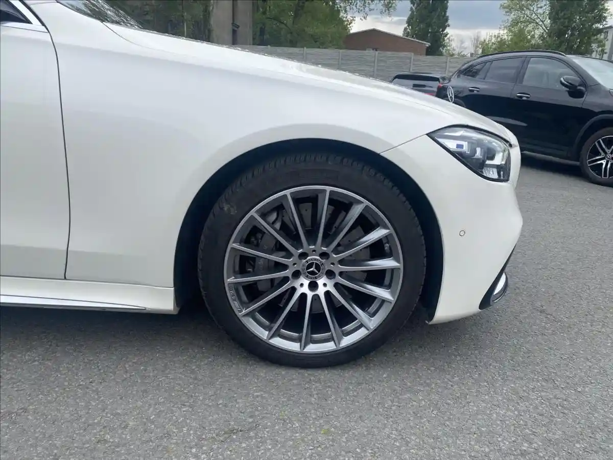 Mercedes-Benz S 400
