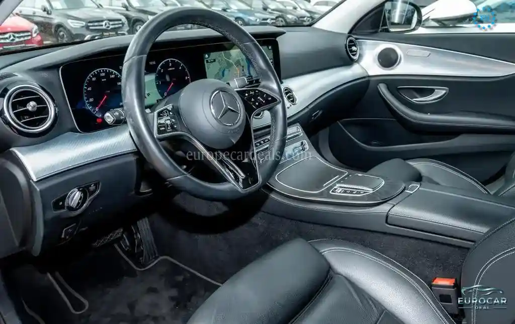 Mercedes-Benz E 200