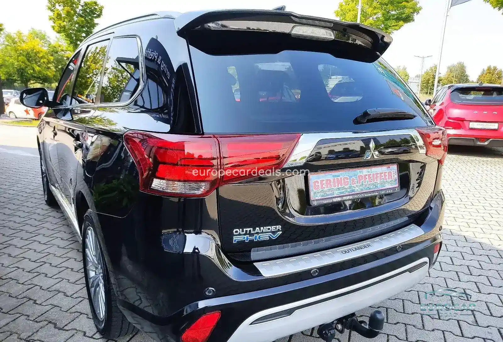 Mitsubishi Plug-in Hybrid Outlander