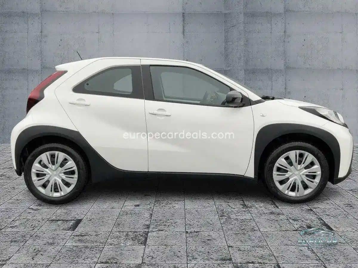 Toyota Aygo (X)