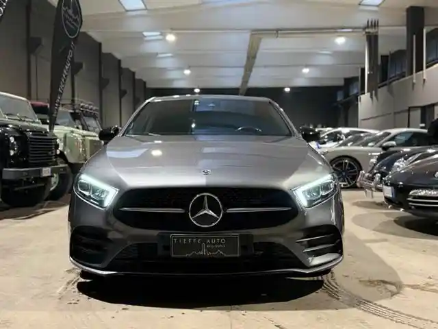 Mercedes-Benz A 180