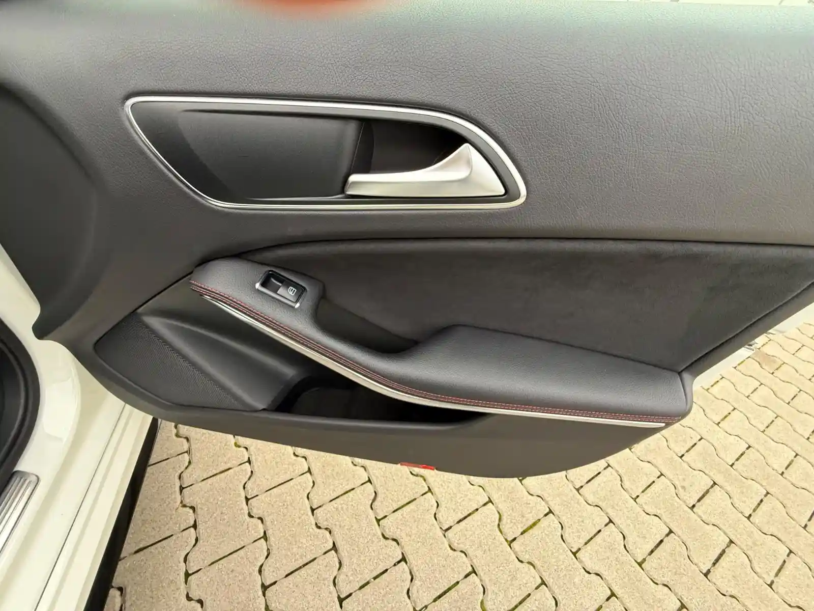 Mercedes-Benz A 45 AMG