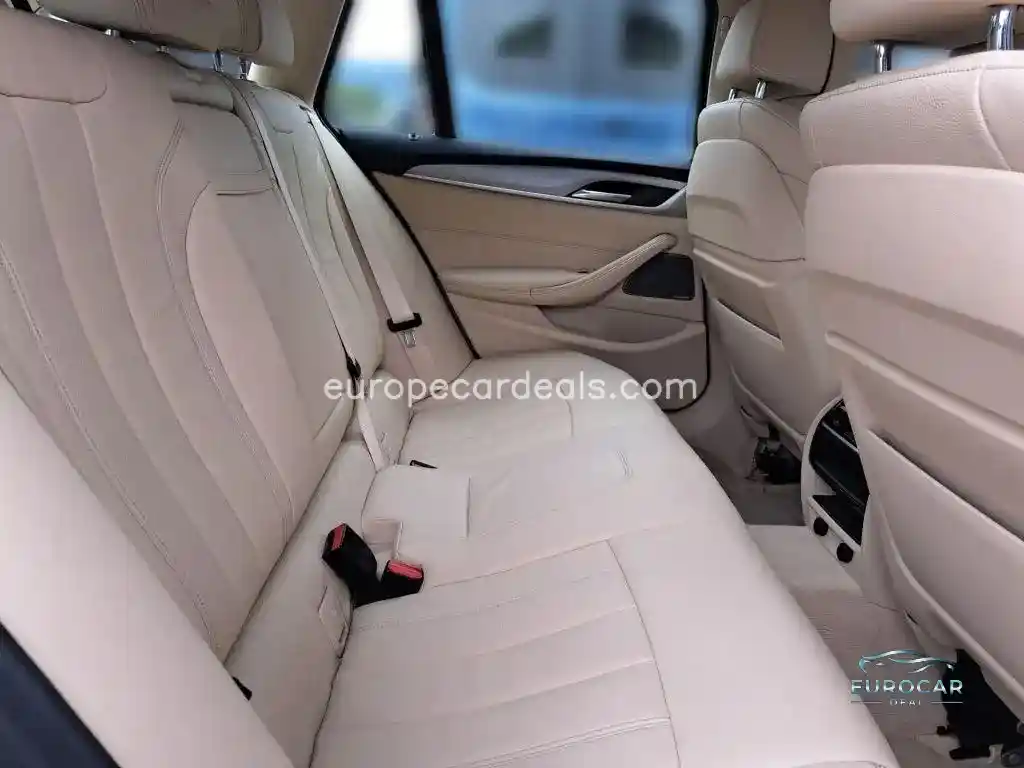 BMW 520