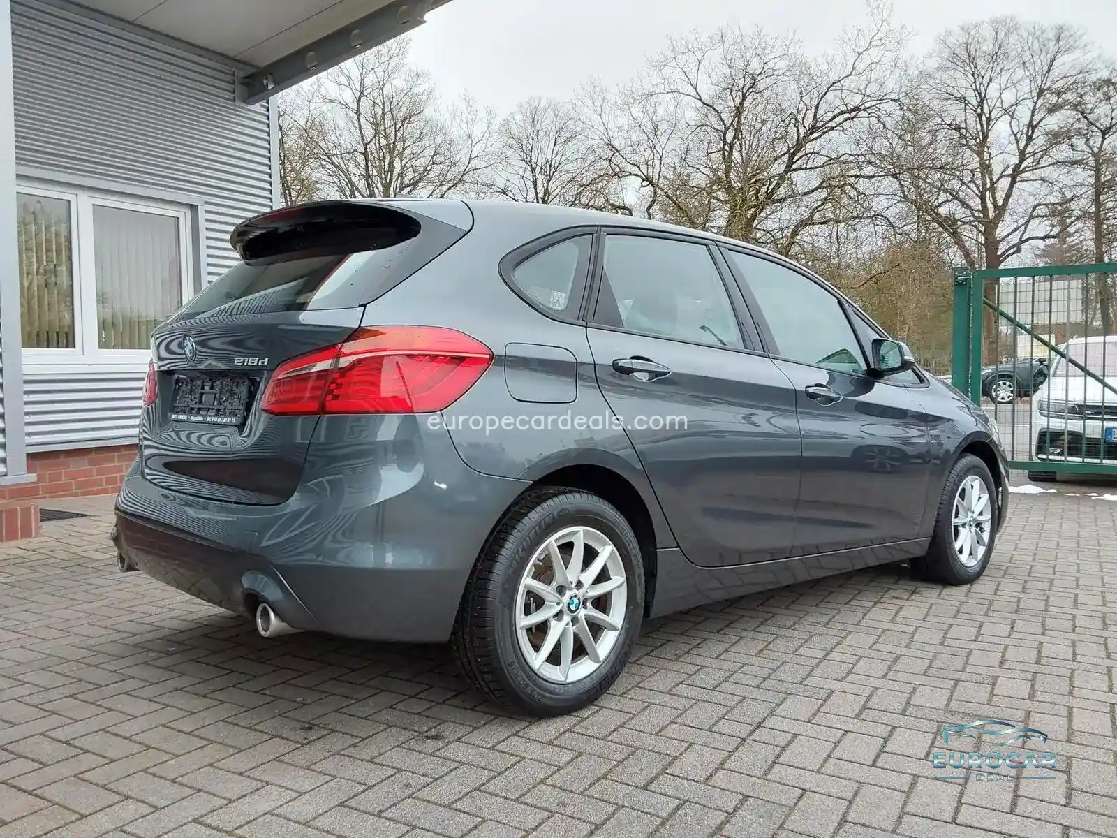 BMW 218