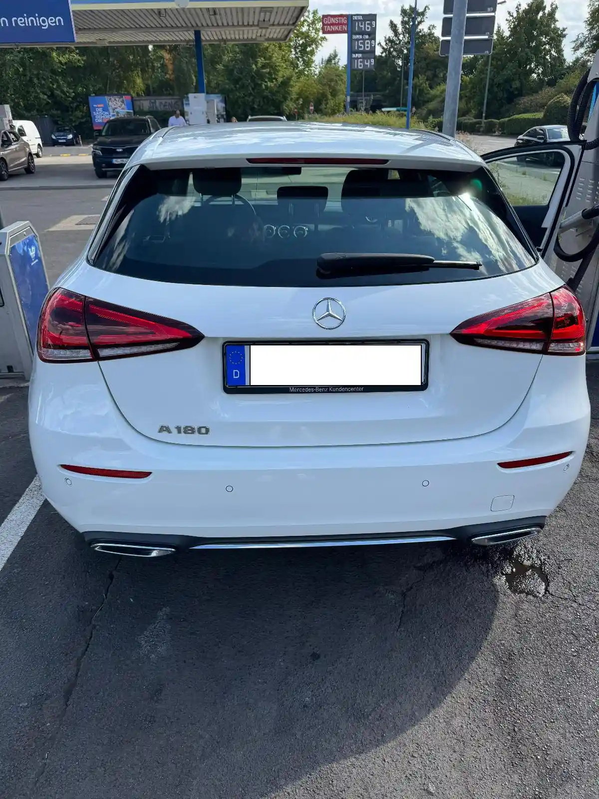 Mercedes-Benz A 180