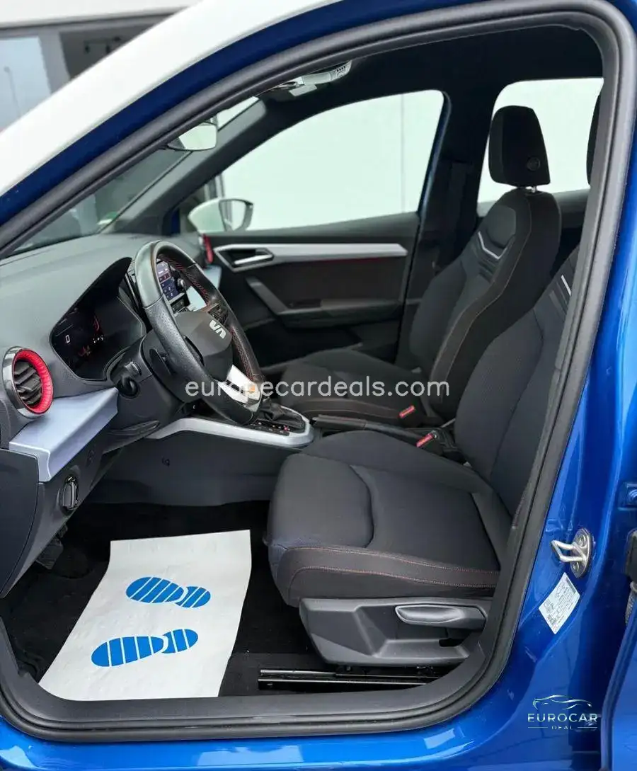 Seat Arona