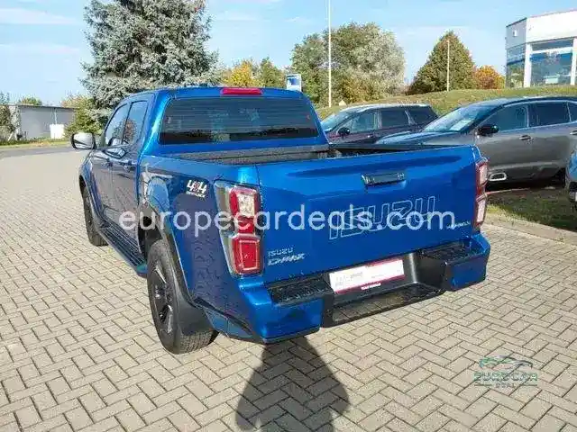 V-Cross Double Cab 1.9 4×4, LED,Apple Carp