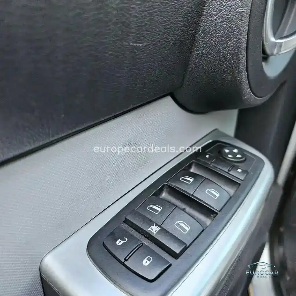 Dodge Nitro