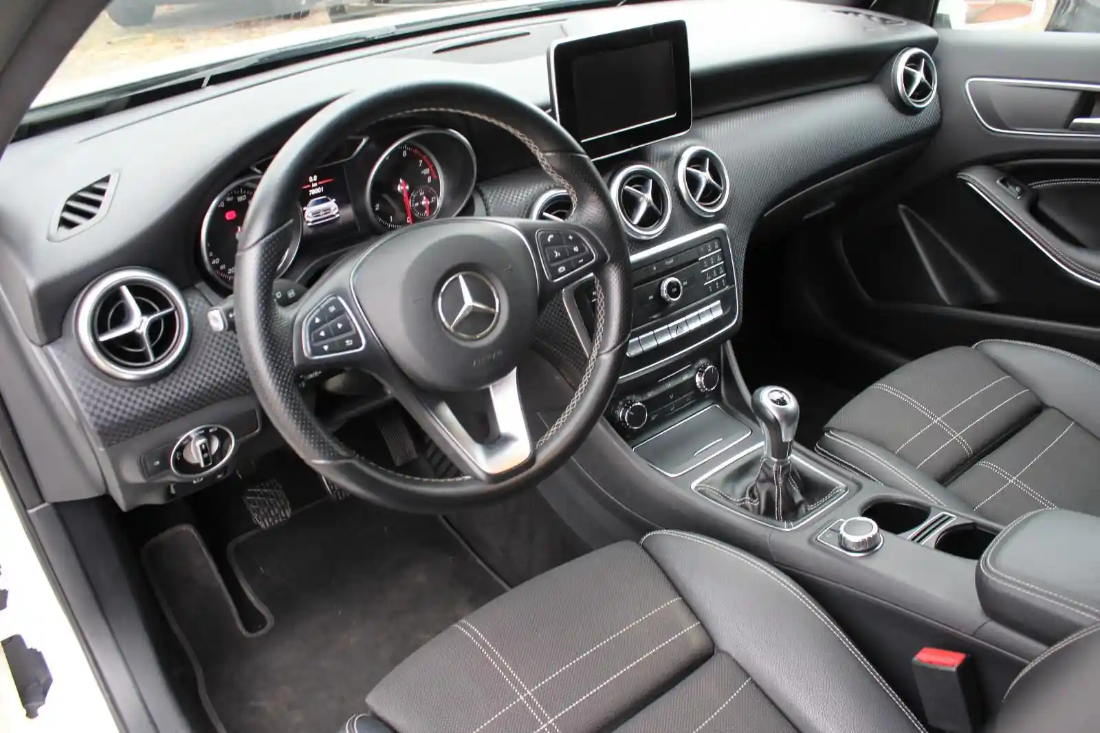 Mercedes-Benz A 180