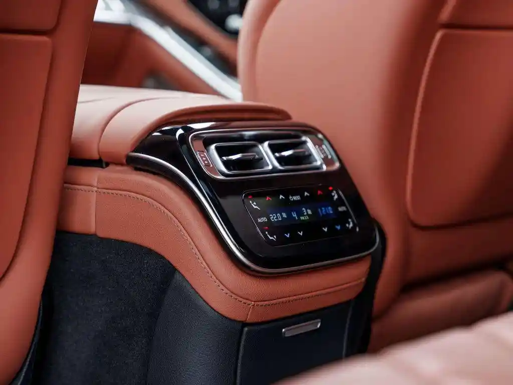 Mercedes-Benz S 580