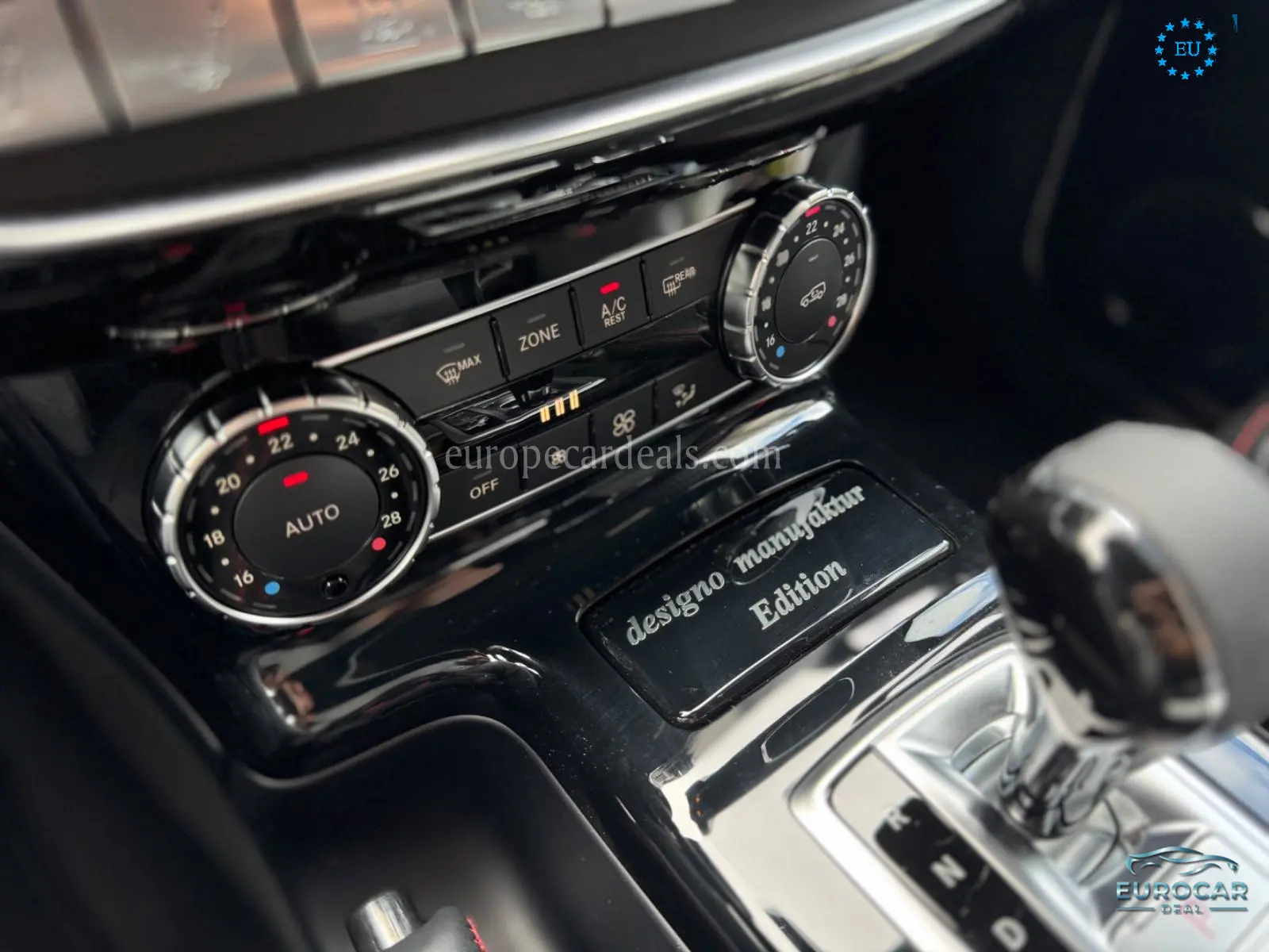 Mercedes-Benz G 500