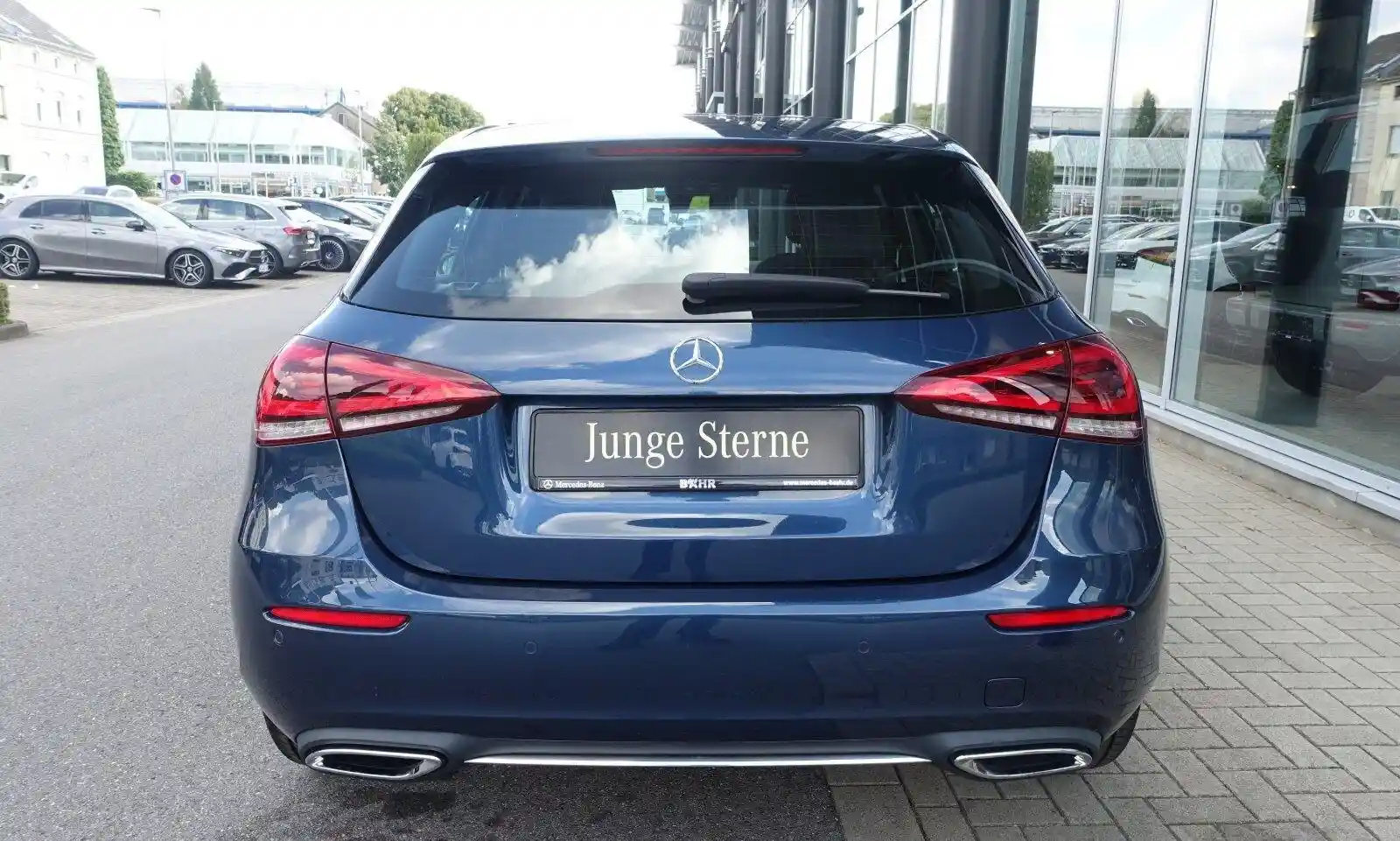 Mercedes-Benz A 180