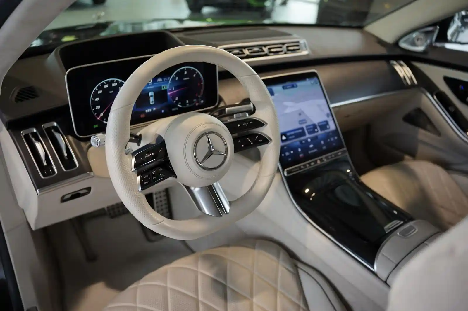 Mercedes-Benz S 400