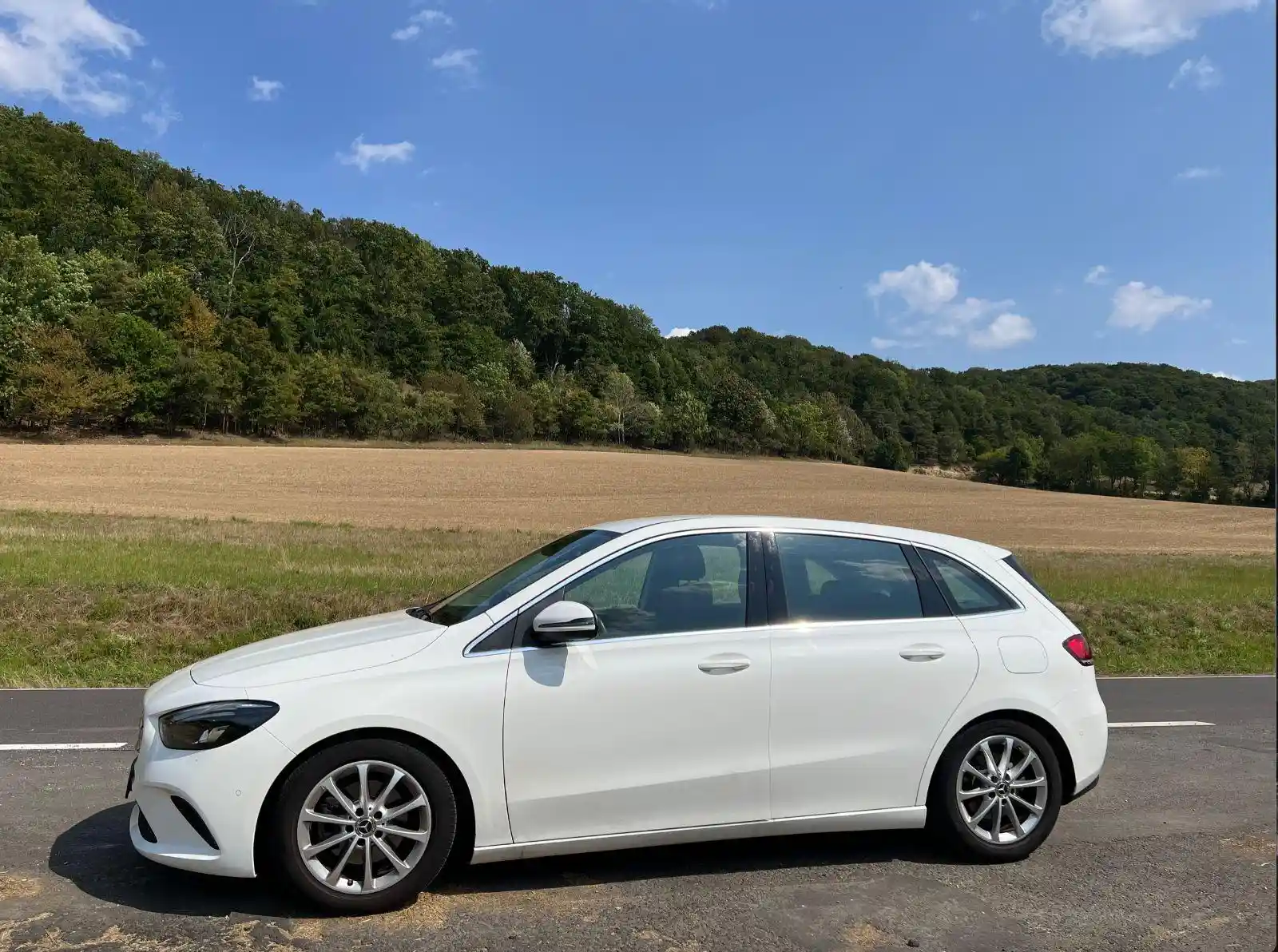 Mercedes-Benz B 200