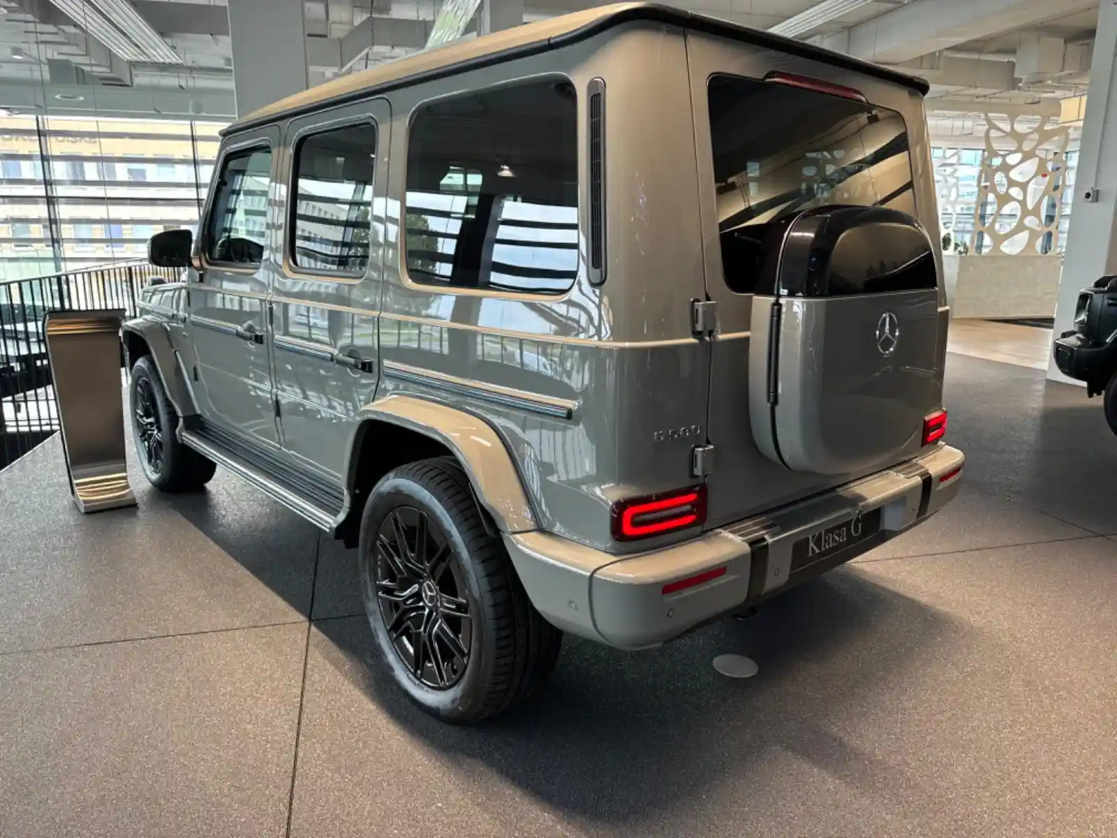 Mercedes-Benz G 580