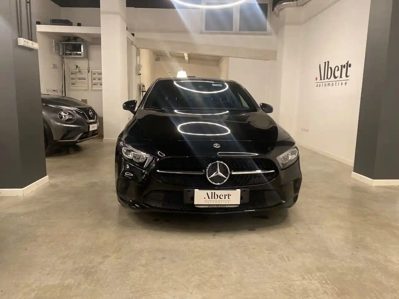Mercedes-Benz A 180