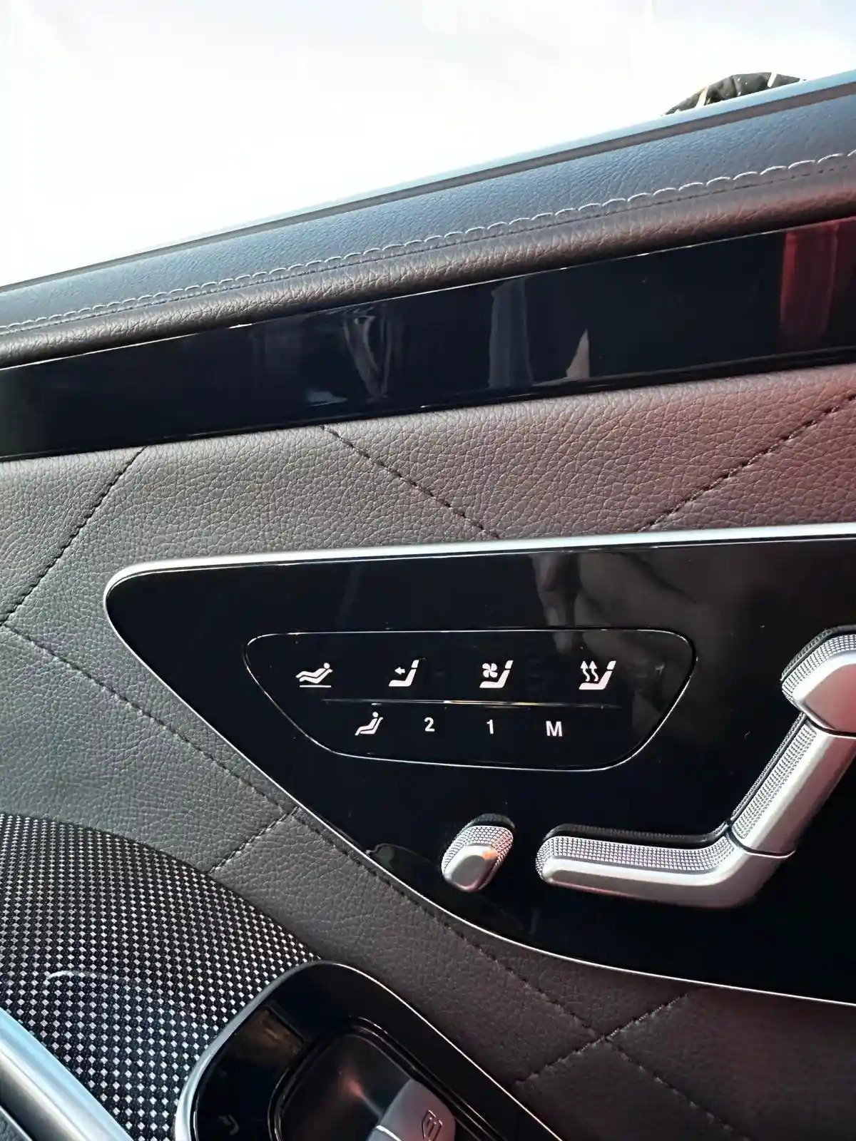 Mercedes-Benz S 400