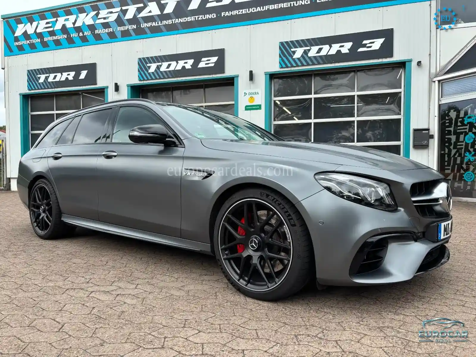 Mercedes-Benz E 63 AMG