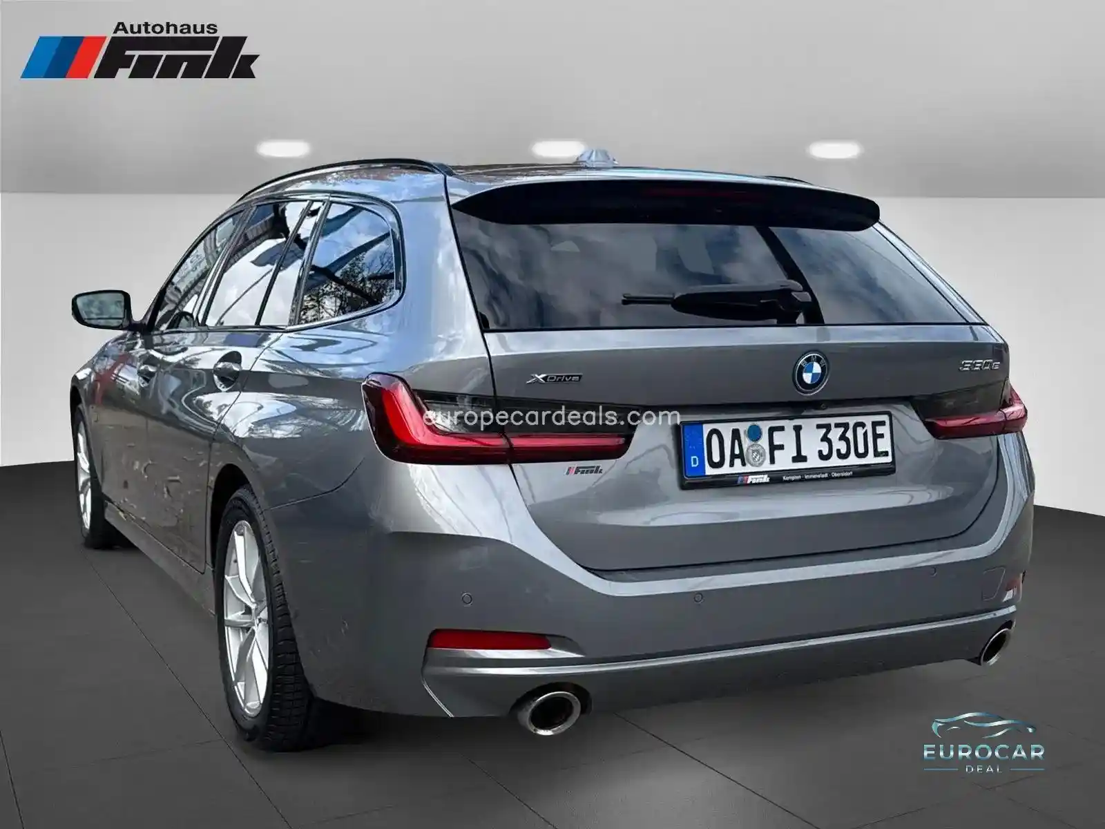 BMW 330