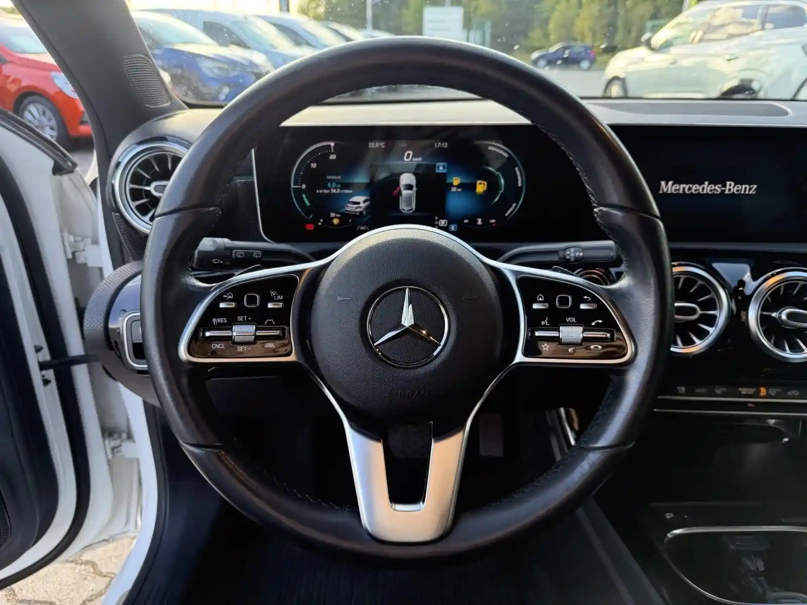 Mercedes-Benz A 180