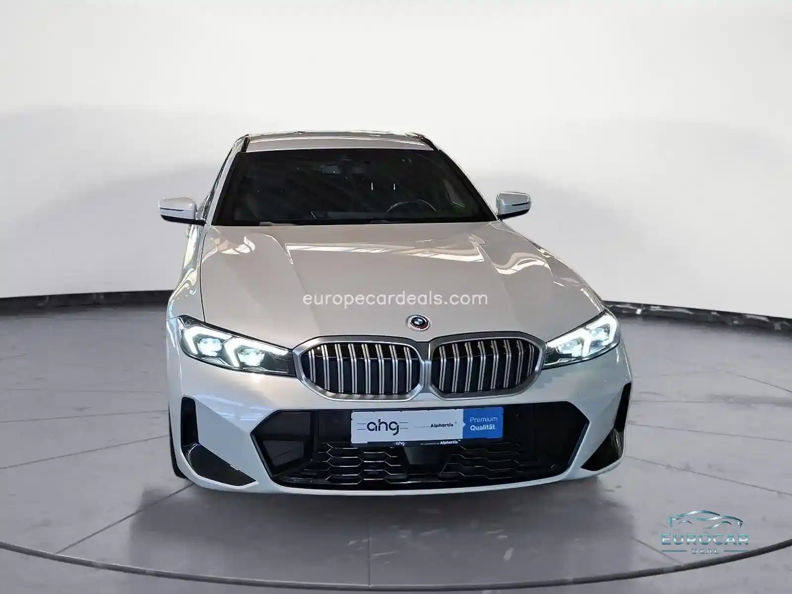 BMW 330