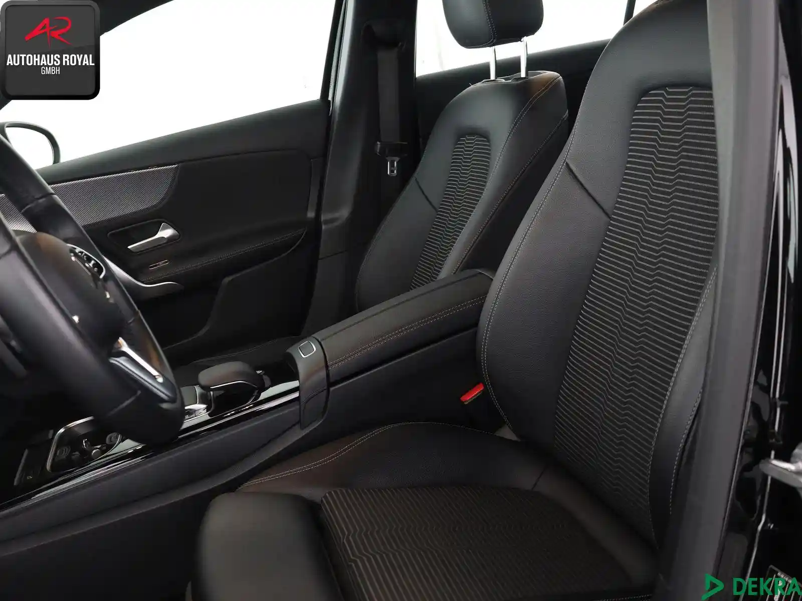Mercedes-Benz A 220